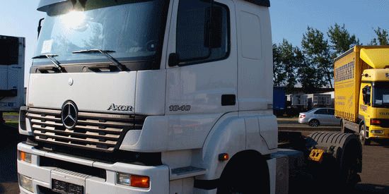 How can I advertise my Mercedes-Benz Axor parts business in Angola?